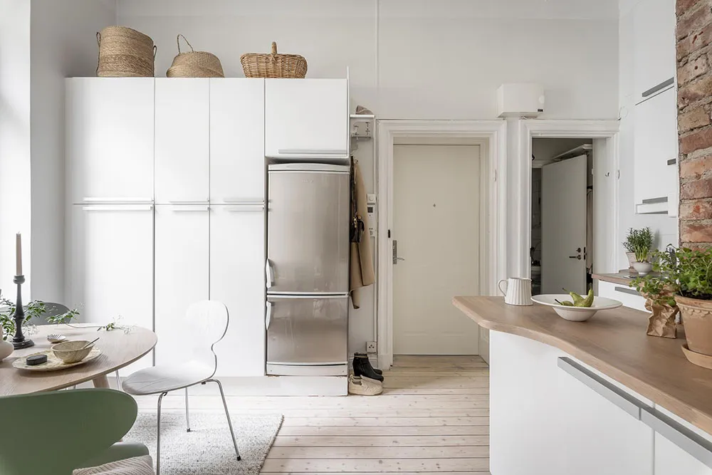 Kleine Wohnung in angenehmer Farbpalette mit praktischer Raumtrennung (35 qm) - Gallery image 19