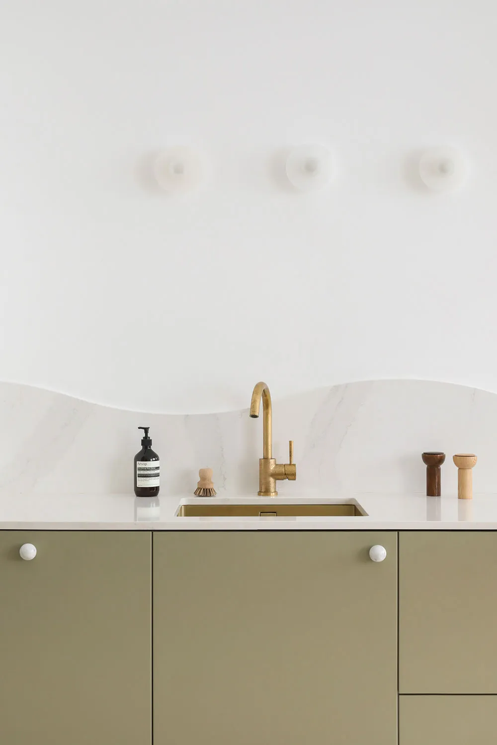 Из старой тёмной мастерской в стильное и светлое современное жильё - Gallery image 2