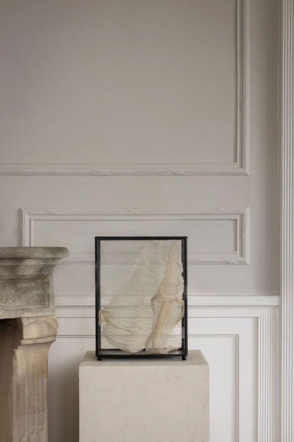 Sculptural Decor and Quiet Elegance: Countryside Cottage Designer in Denmark - 4