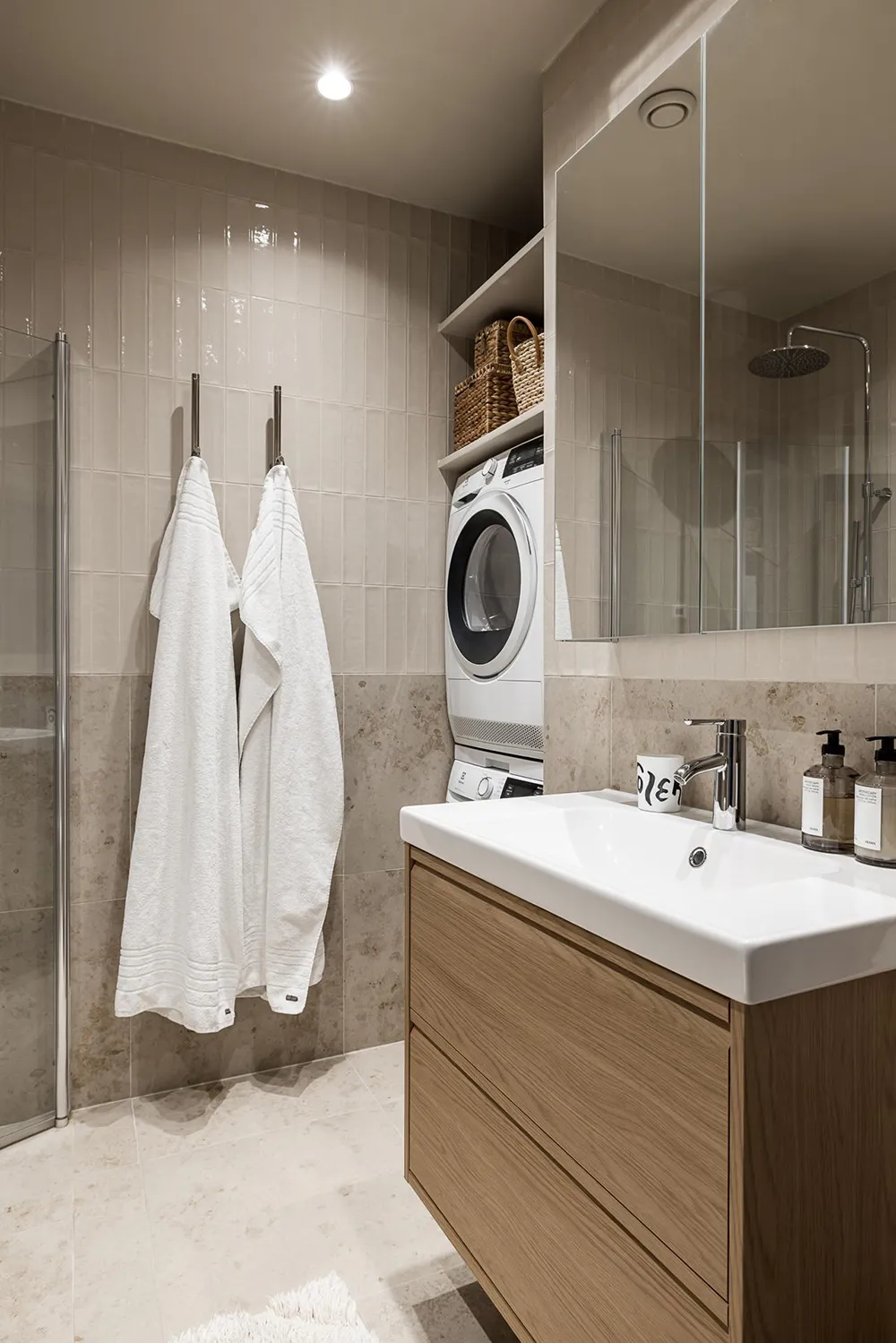 Стильный монохром для современной скандинавской квартиры - Gallery image 26