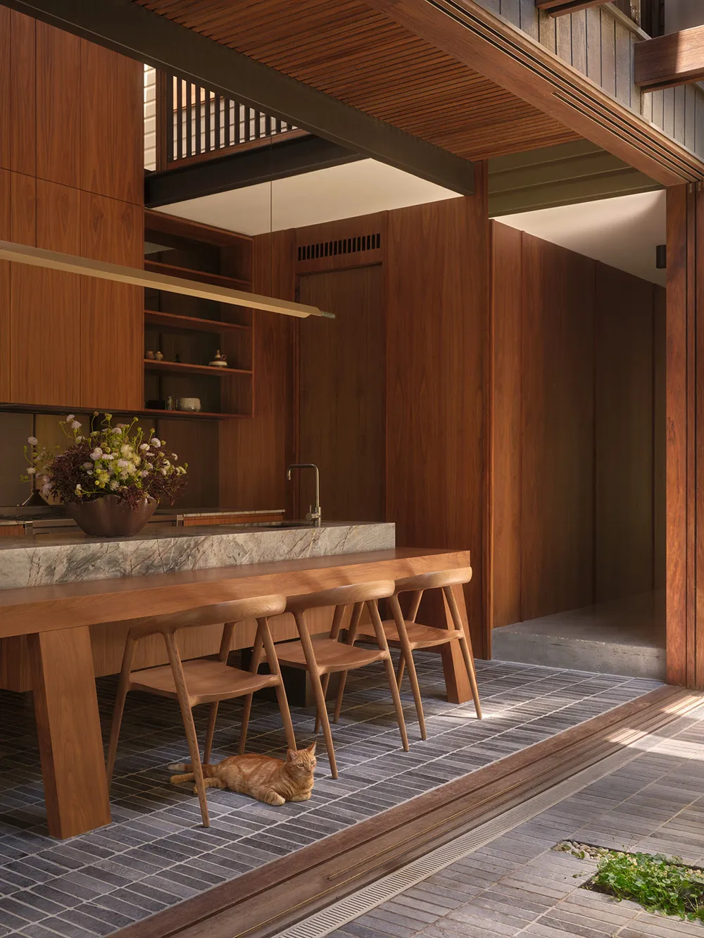 Бетон, дерево и стильный дизайн: дом в Брисбене - Gallery image 4