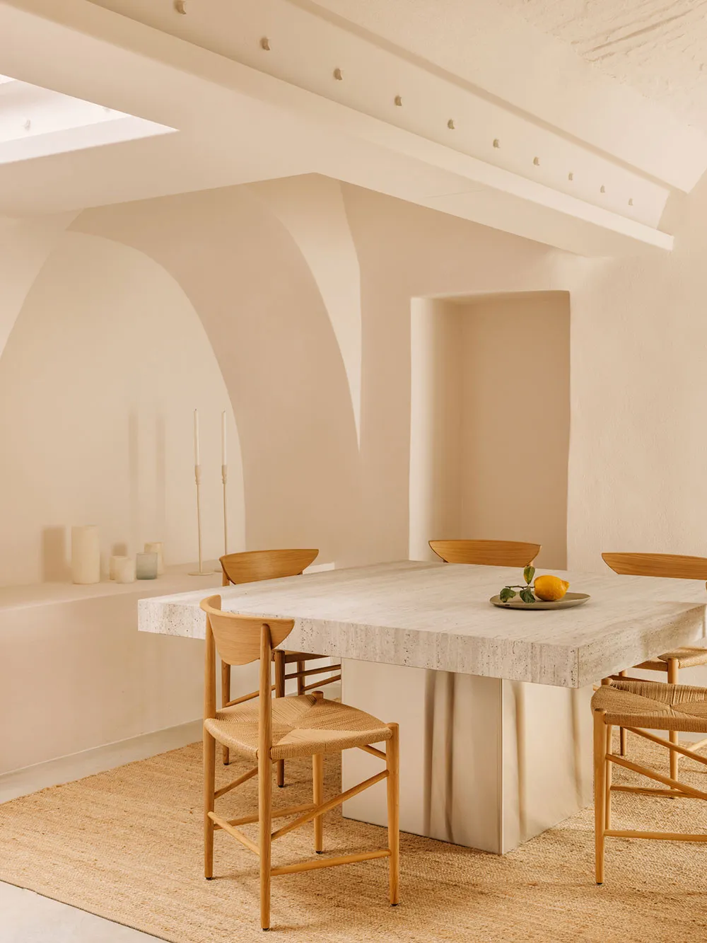 Design moderne avec respect pour le passé : la maison d'hôtes Casa Quatro au Portugal - Gallery image 4