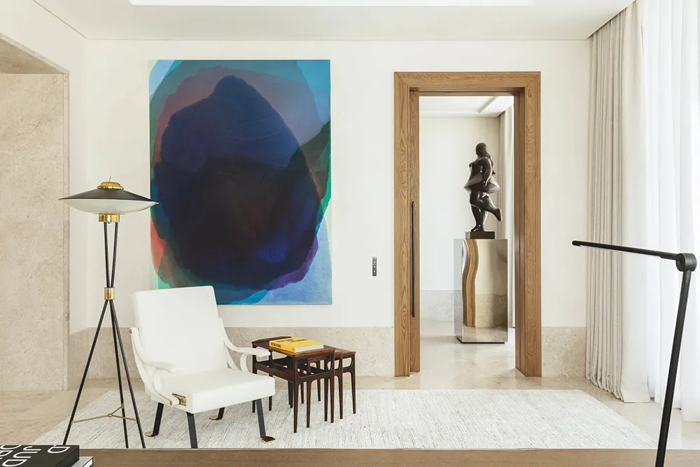 Intérieur moderne raffiné avec art : projet d'un designer espagnol à Abou Dhabi - Gallery image 9