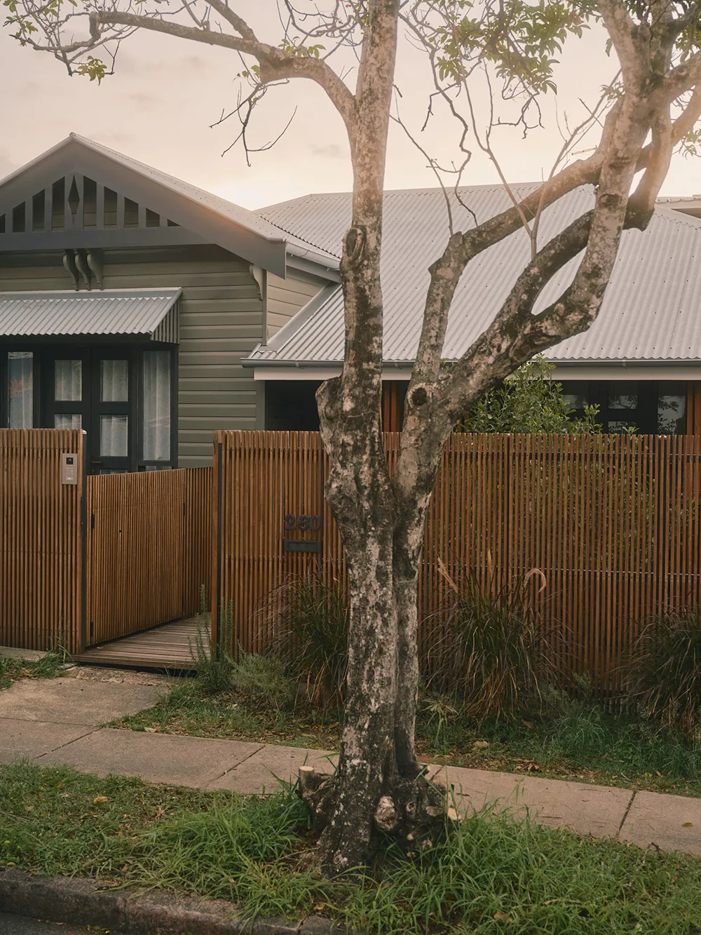 Бетон, дерево и стильный дизайн: дом в Брисбене - Gallery image 30