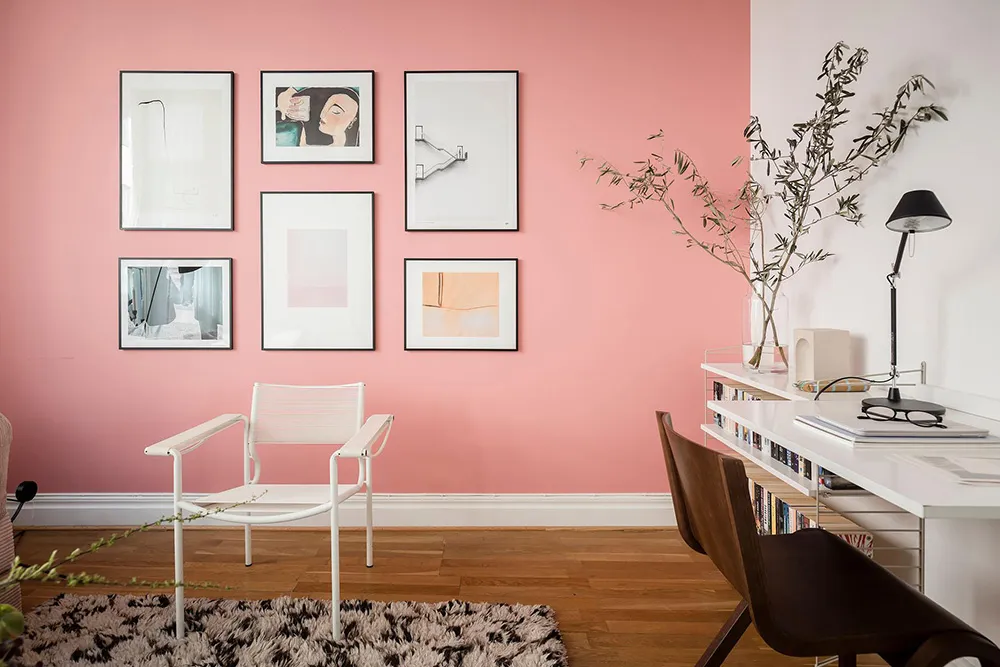 Außergewöhnlich farbenfrohe Farben im skandinavischen Interieur einer schwedischen Wohnung (81 qm) - Gallery image 23