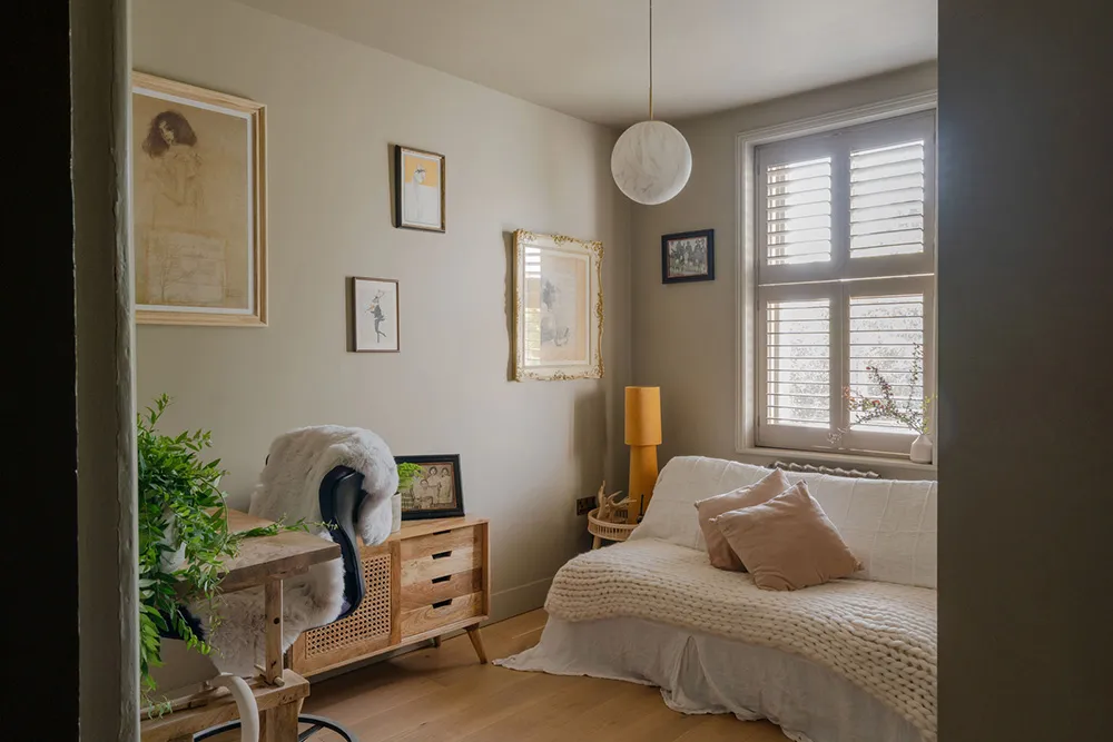 केंट काउंटी में स्थित एक घर का नरम एवं रंगीन आंतरिक भाग - Gallery image 15