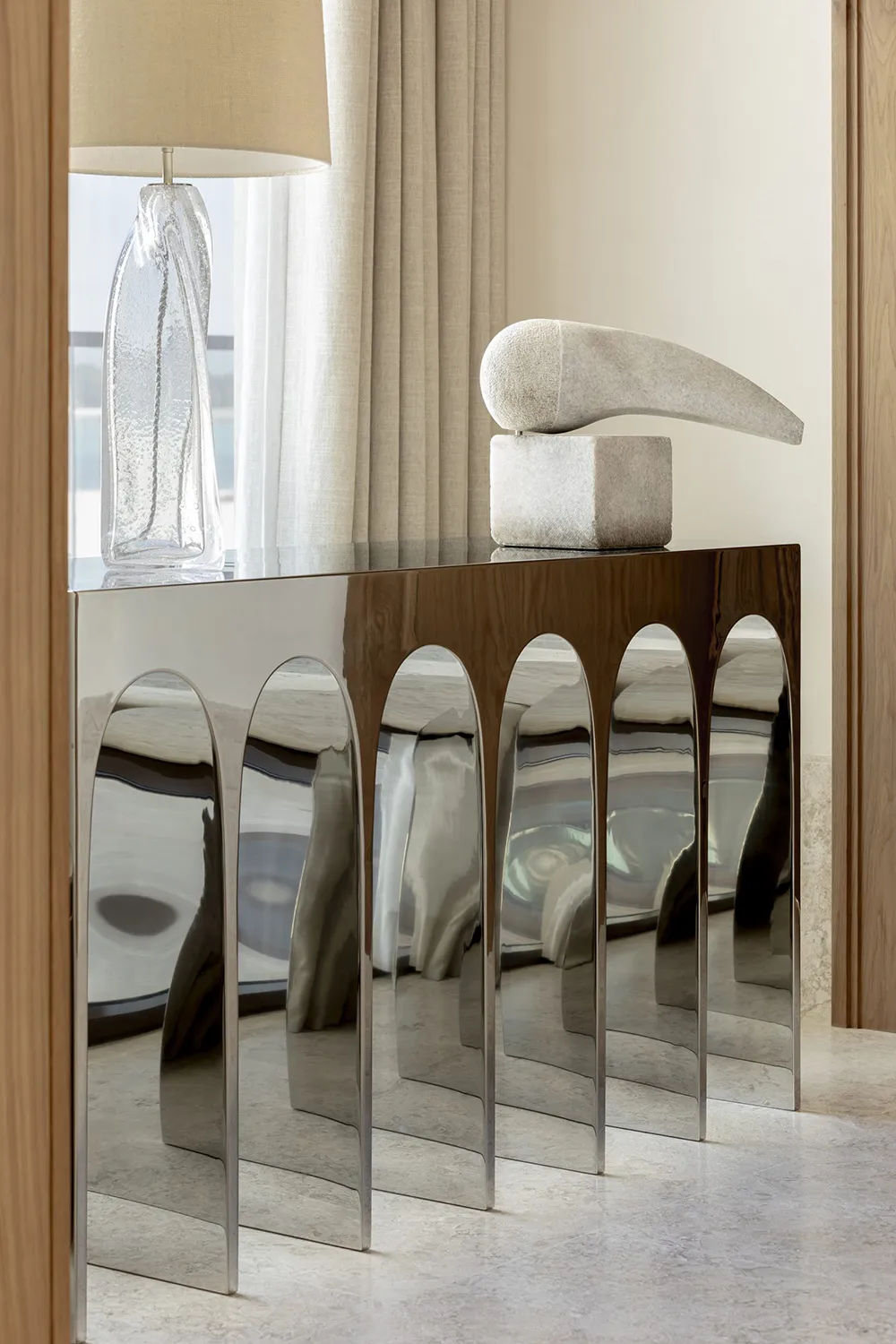 Intérieur moderne raffiné avec art : projet d'un designer espagnol à Abou Dhabi - Gallery image 13