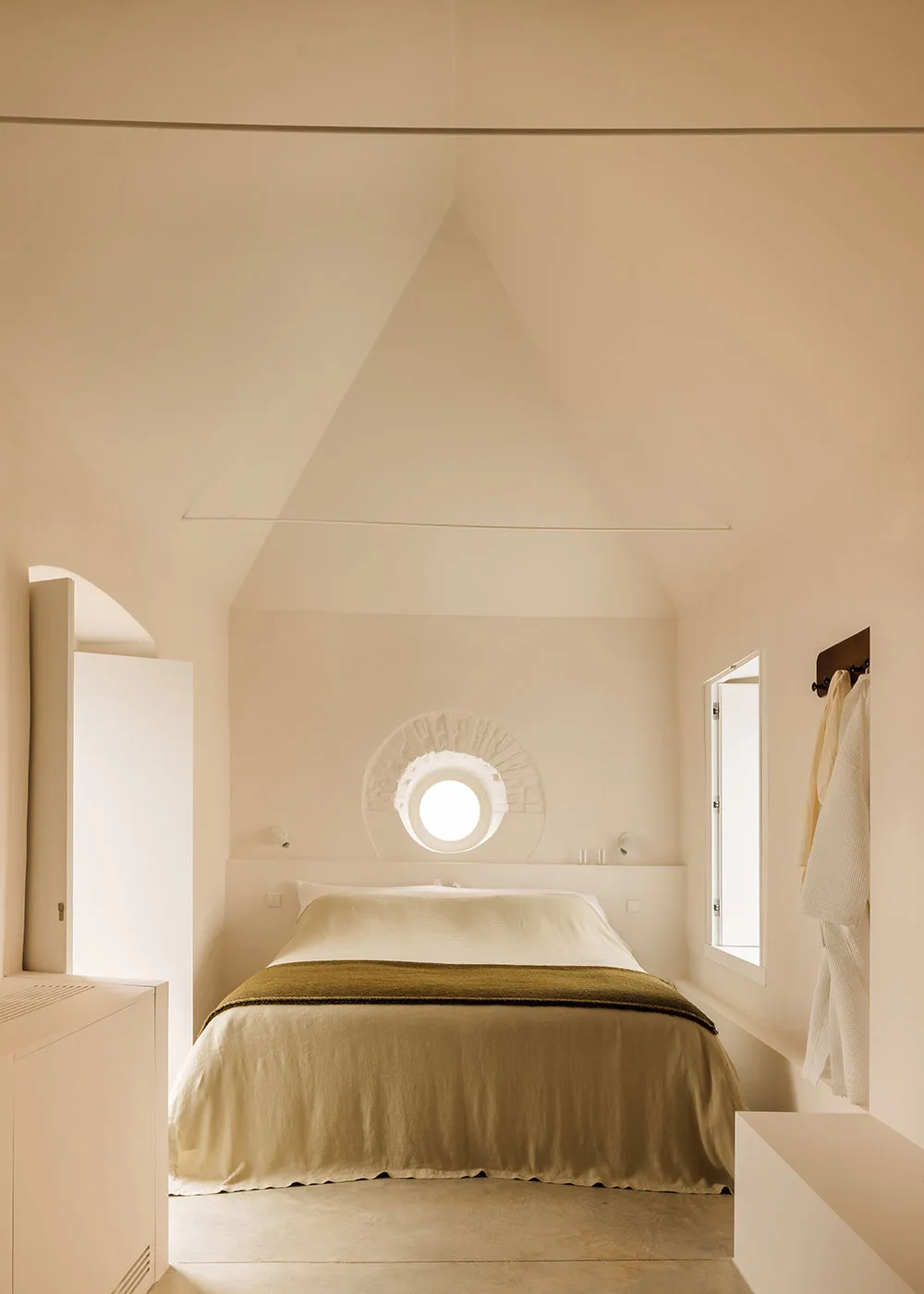 Design moderne avec respect pour le passé : la maison d'hôtes Casa Quatro au Portugal - Gallery image 18