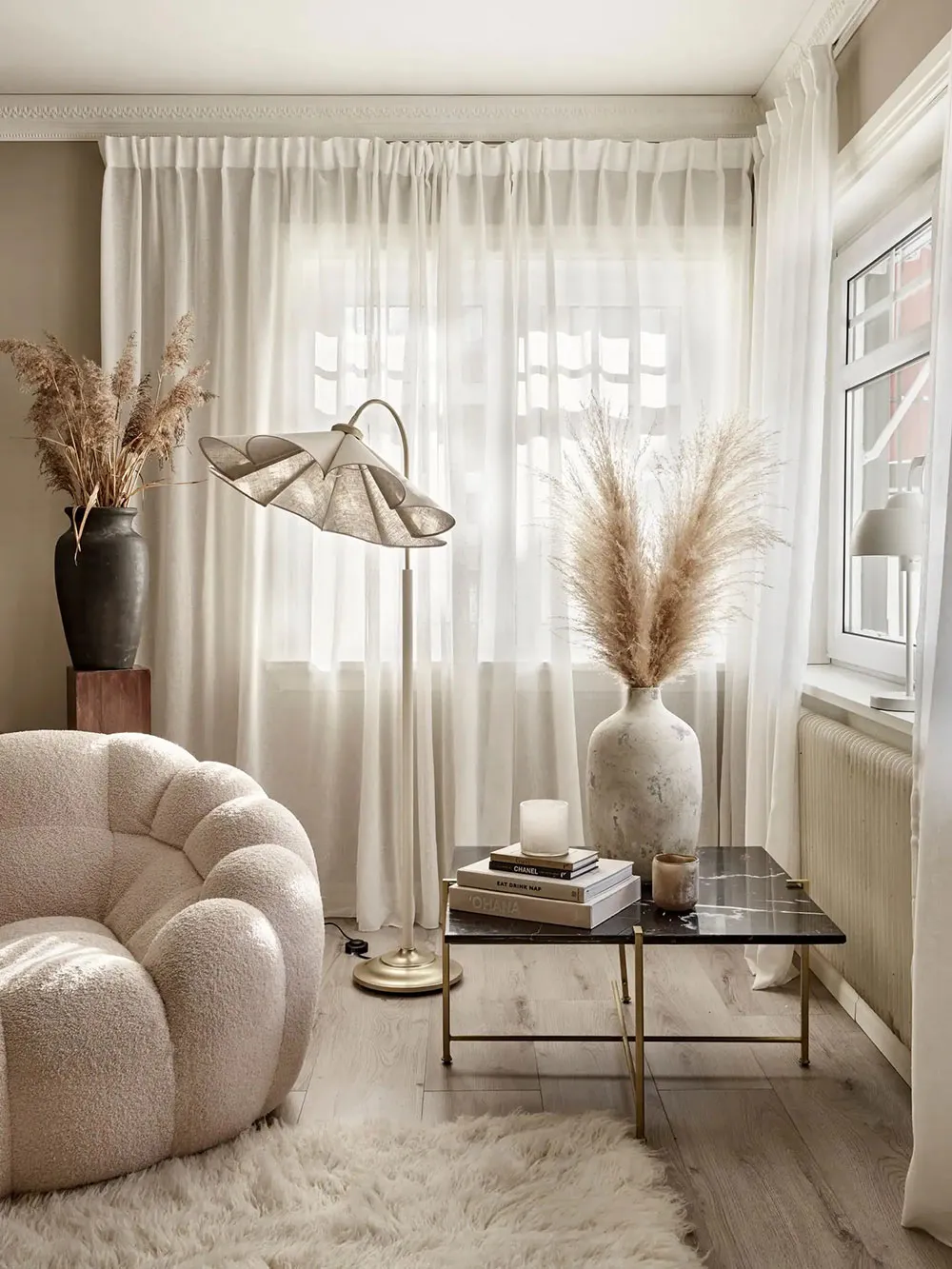 Eleganckie i ciepłe wnętrza szwedzkich kottedży - Gallery image 3