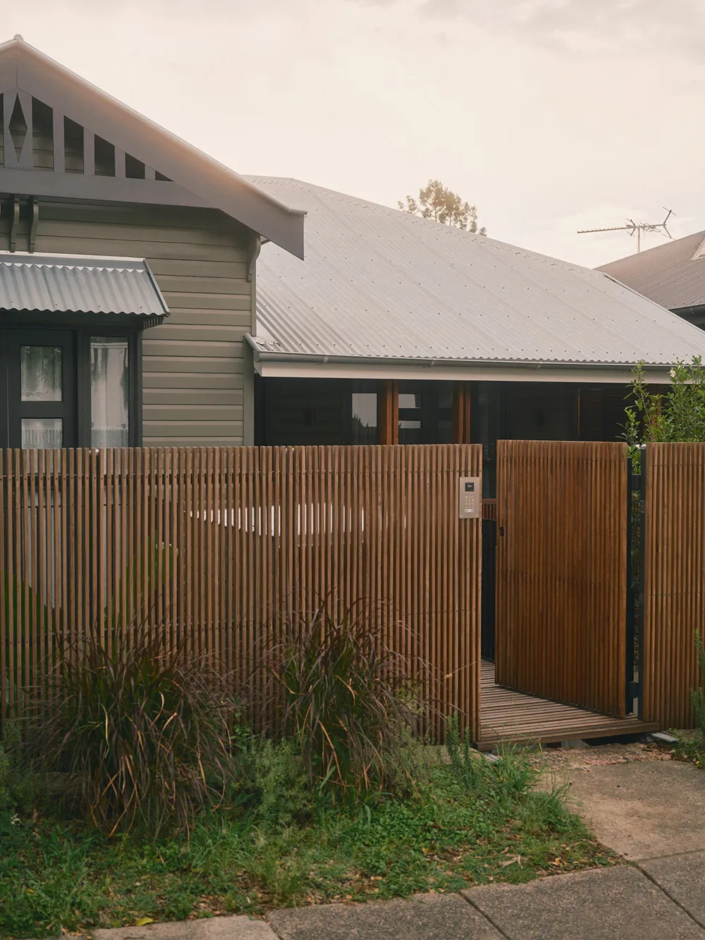 Бетон, дерево и стильный дизайн: дом в Брисбене - Gallery image 29