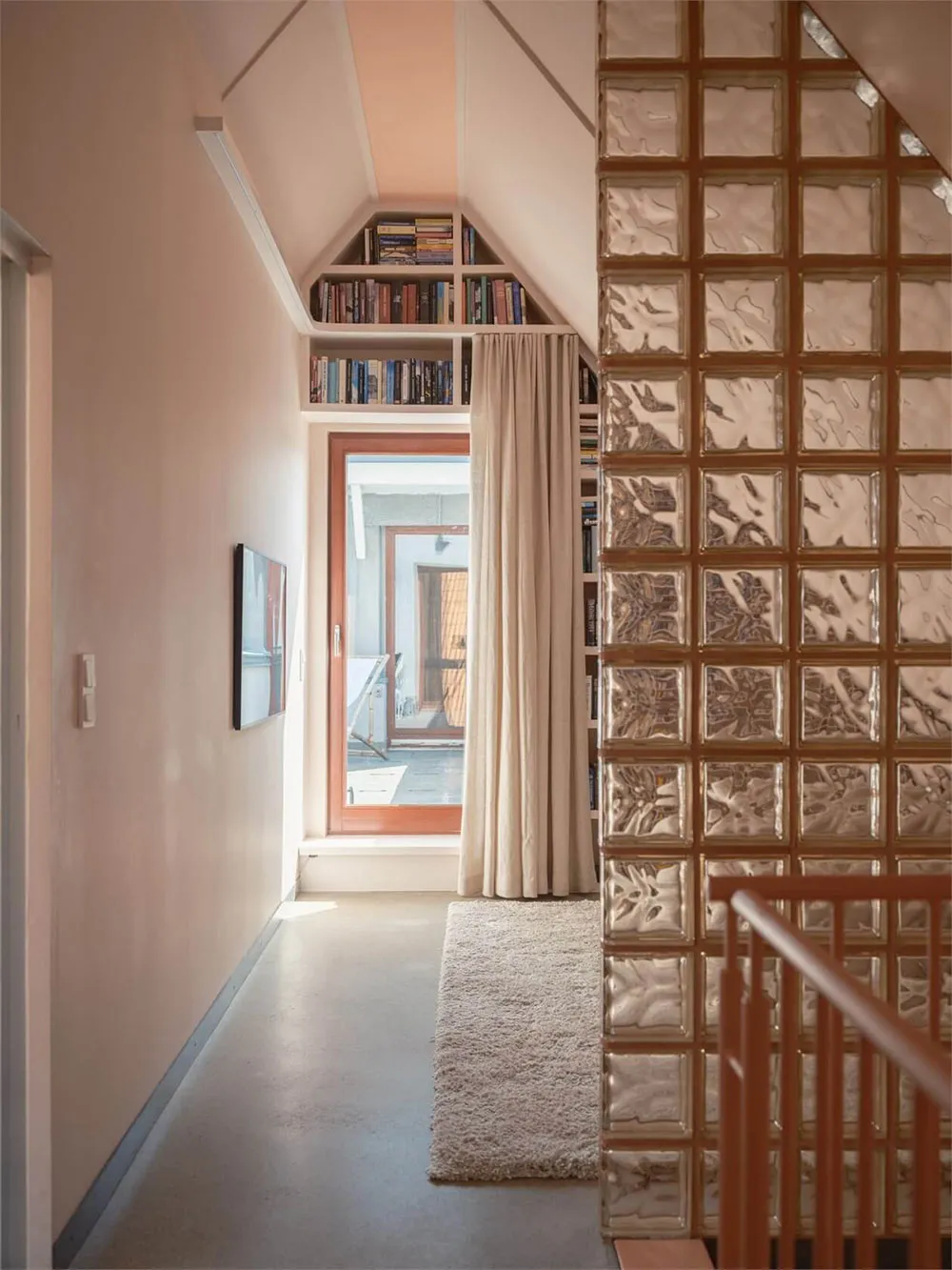 Pastel Interior Designs of a Townhouse with Unusual Architecture in Malmö - Gallery image 15