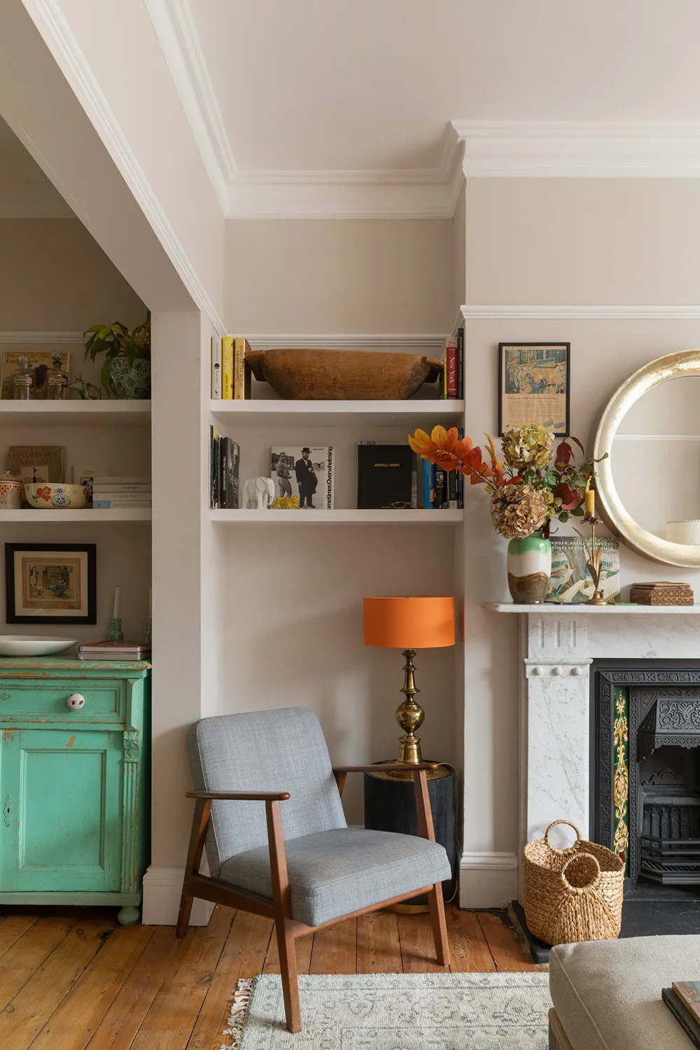 Color and Pattern: Bright Family Home in London - Gallery image 3