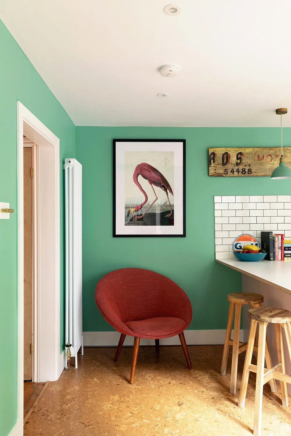 Color and Pattern: Bright Family Home in London - Gallery image 10