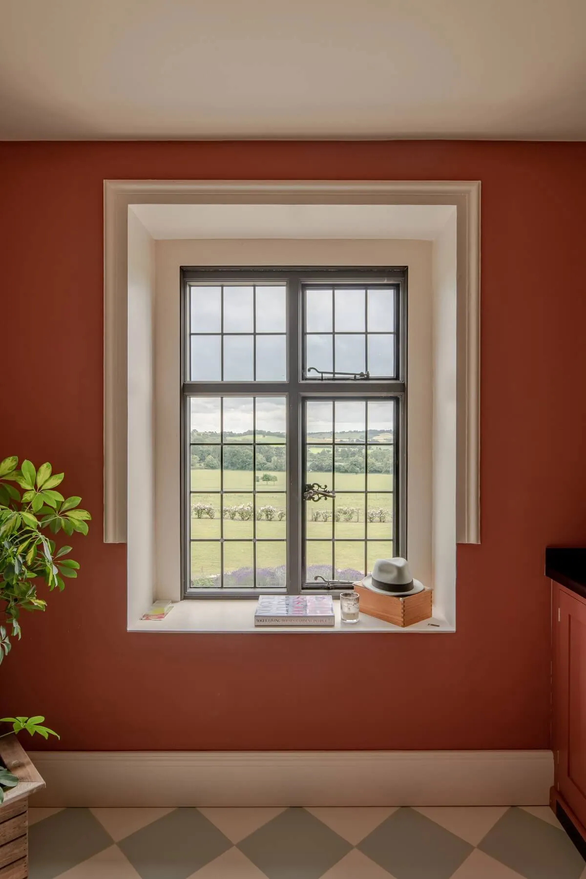 Красиві відтінки в дизайні загородного інтер'єру в Англії - Gallery image 11