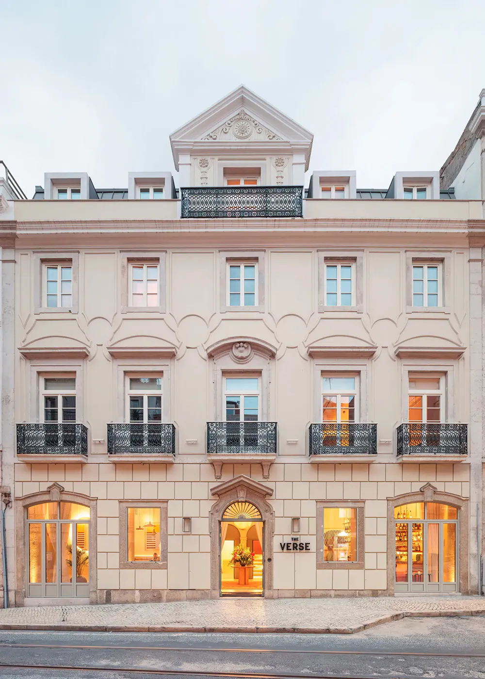 Appart-hôtel lumineux et stylé dans un bâtiment historique à Lisbonne - Gallery image 25