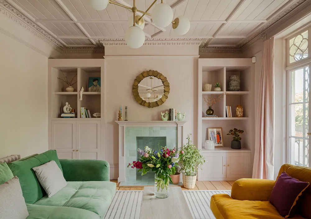 केंट काउंटी में स्थित एक घर का नरम एवं रंगीन आंतरिक भाग - Gallery image 1