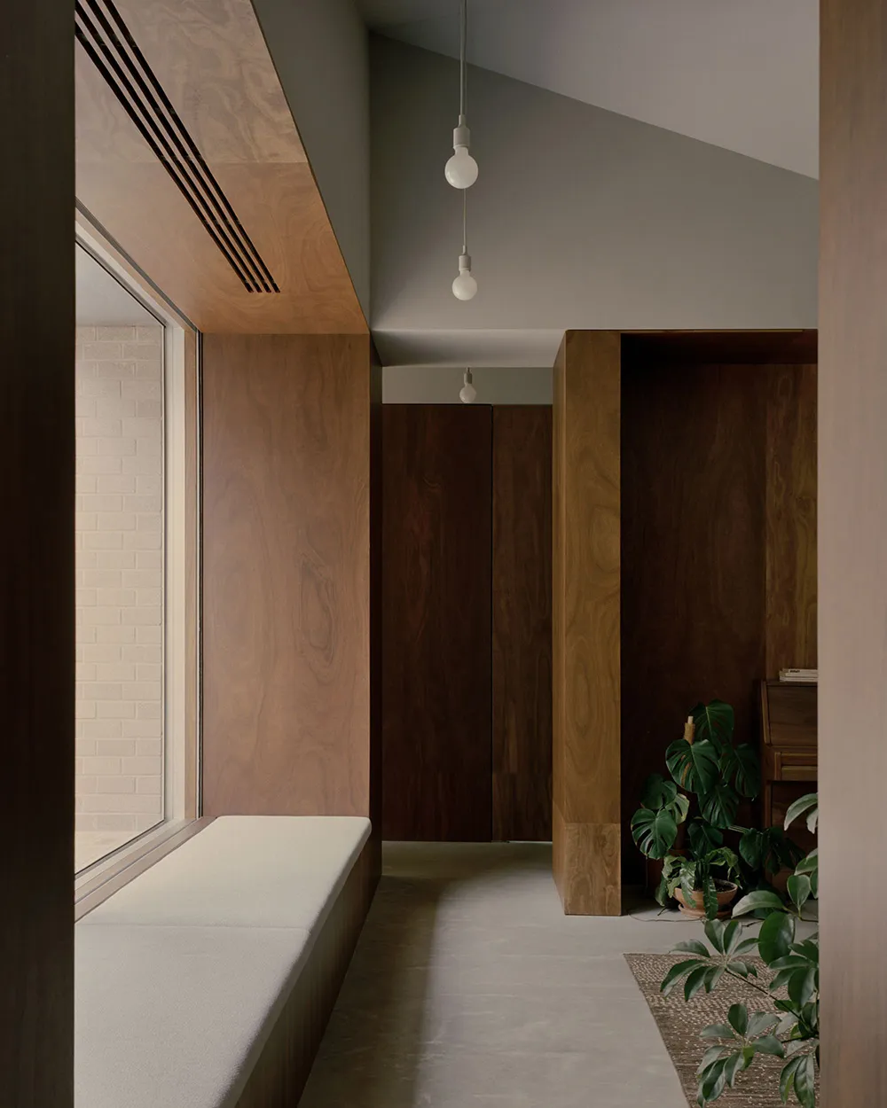 Uroczy minimałizm jednopoziomowego ceglanyego domu w Melbourne - Gallery image 11