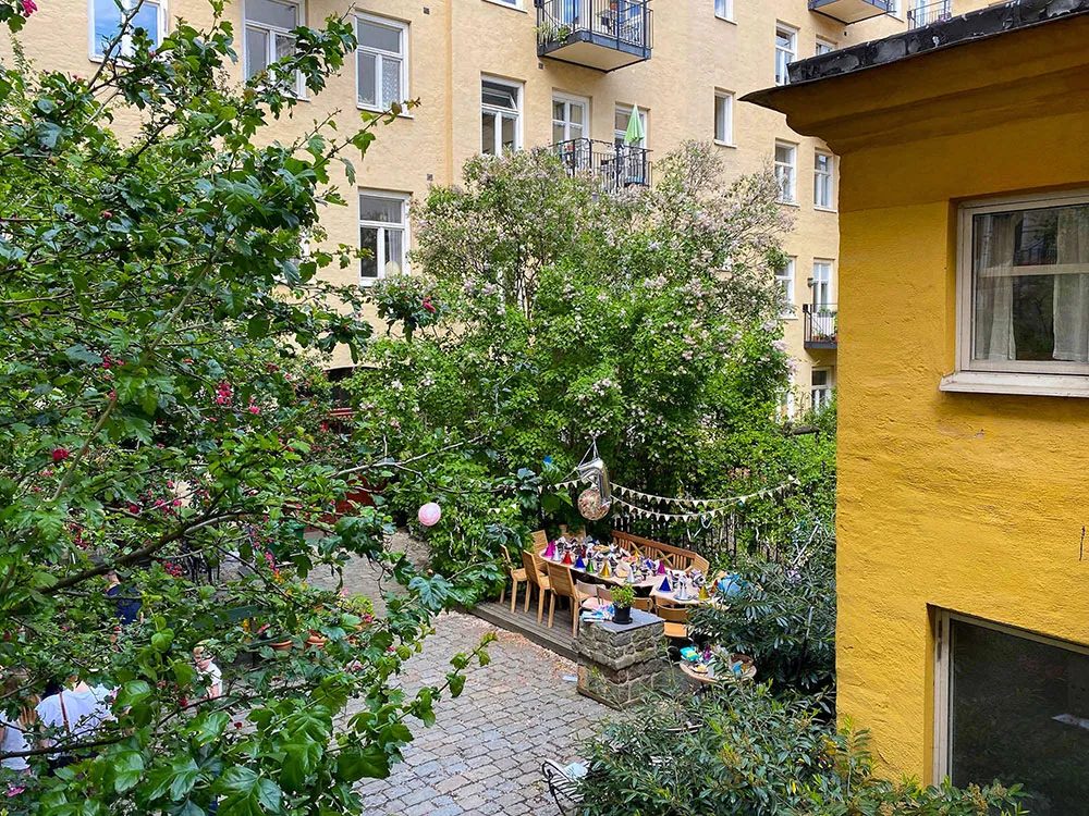 砂色の壁を持つモダンなスカンジナビア風アパートメント(93平方メートル) - Gallery image 24