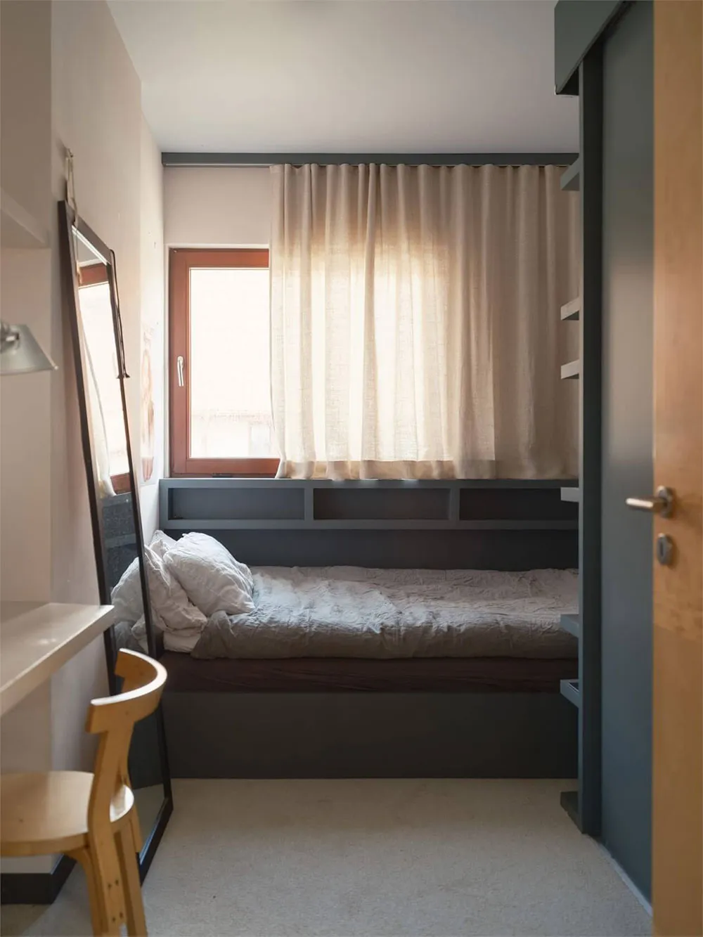 Pastel Interior Designs of a Townhouse with Unusual Architecture in Malmö - Gallery image 14