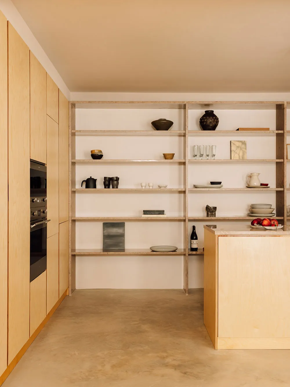 Design moderne avec respect pour le passé : la maison d'hôtes Casa Quatro au Portugal - Gallery image 20