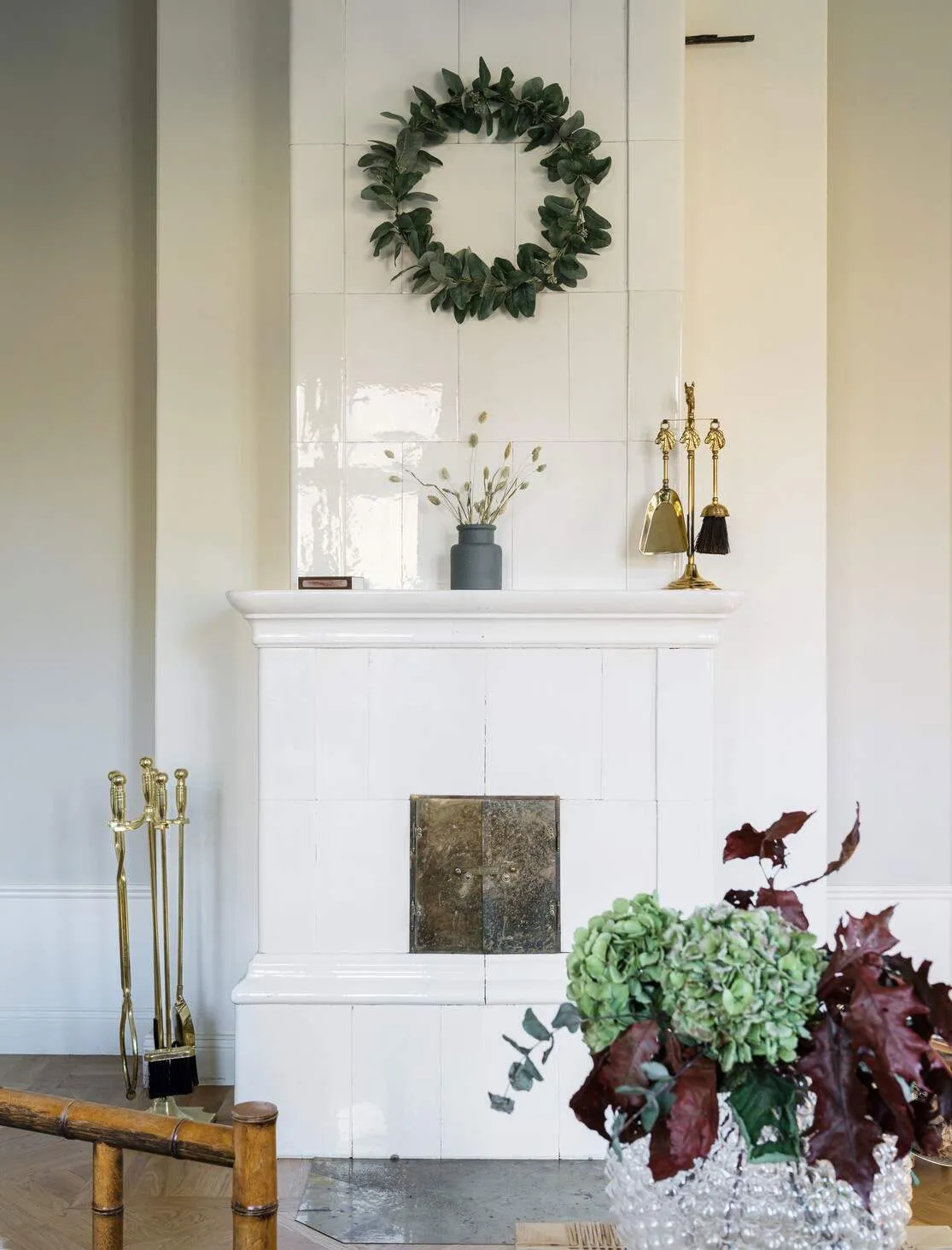 Желтый экстерьер и цветочные обои внутри: душевная дача в Швеции - Gallery image 7