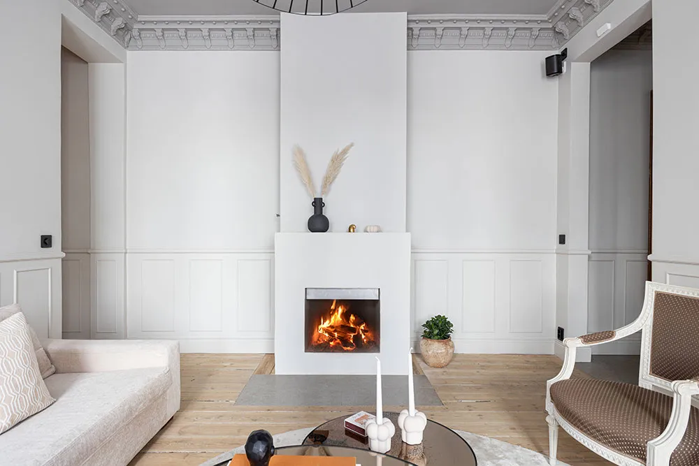 Là-dedans, plafond accentué et meubles élégants : appartement à Stockholm (72 m²) - Gallery image 4