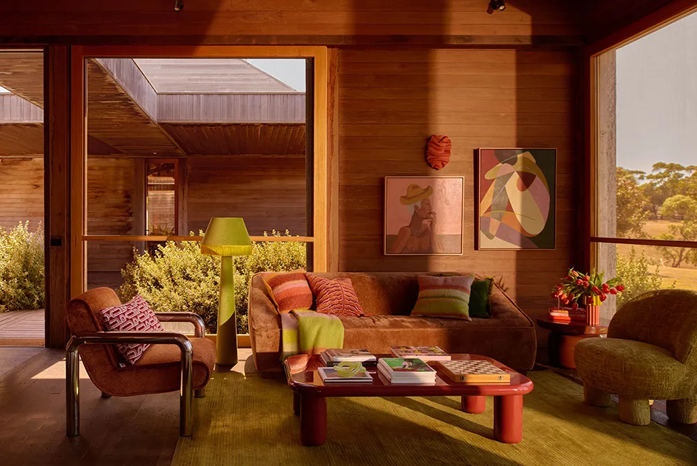 Warm Nostalgic Interior of a California Ranch by Fenton & Fenton - Gallery image 2