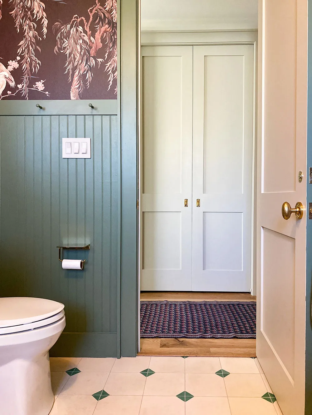 Urocze odbudowywanie pięknej historycznej domu z balkonem w Nowym Orleanie - Gallery image 10