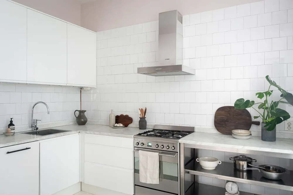 Оттенки синего в дизайне стильной шведской квартиры (54 кв. м) - Gallery image 15