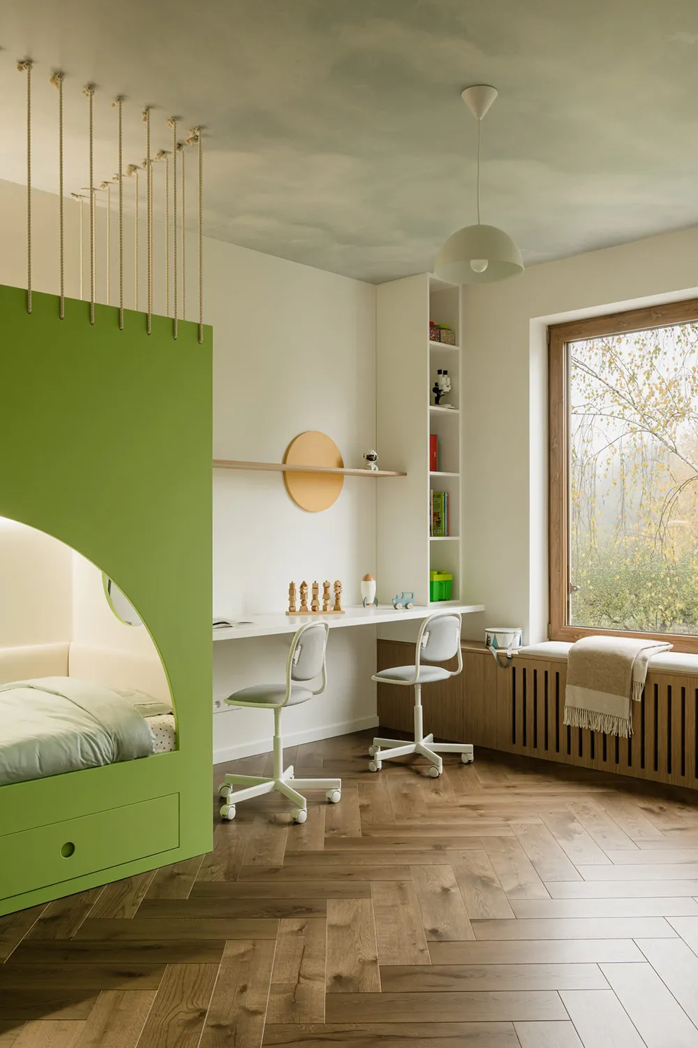 Teintes de vert et motifs exotiques dans la décoration d'une maison moderne à Varsovie - Gallery image 15