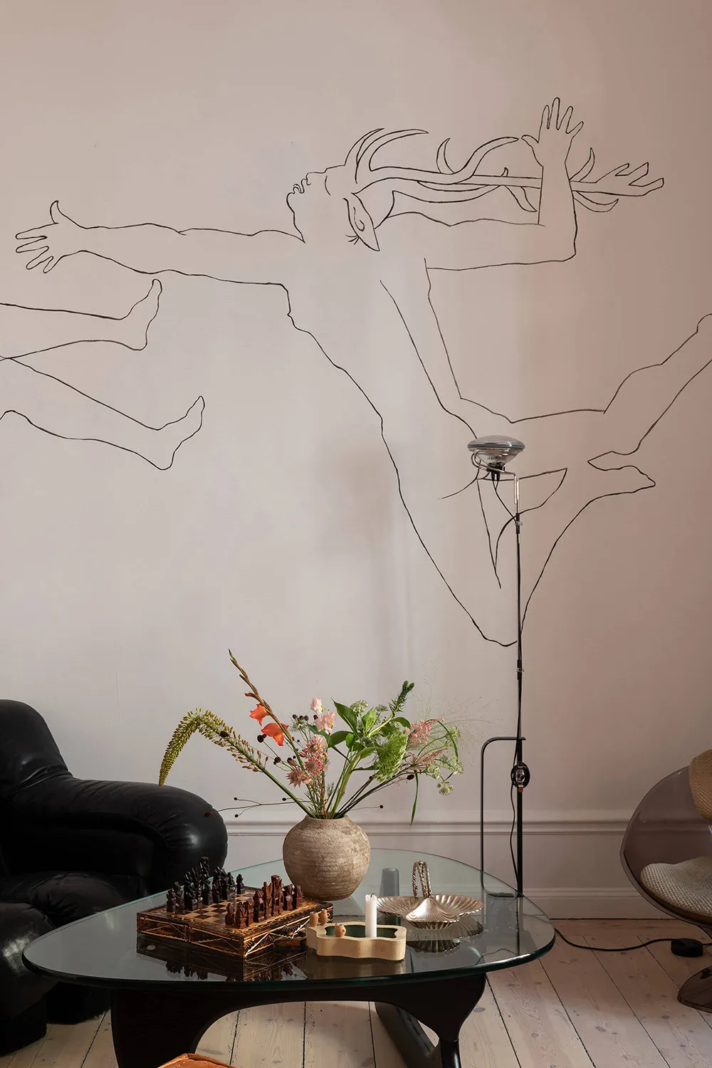 Творческі нотки в інтер'єрі квартири з високими стелями в Стокгольмі (60 кв. м) - Gallery image 10