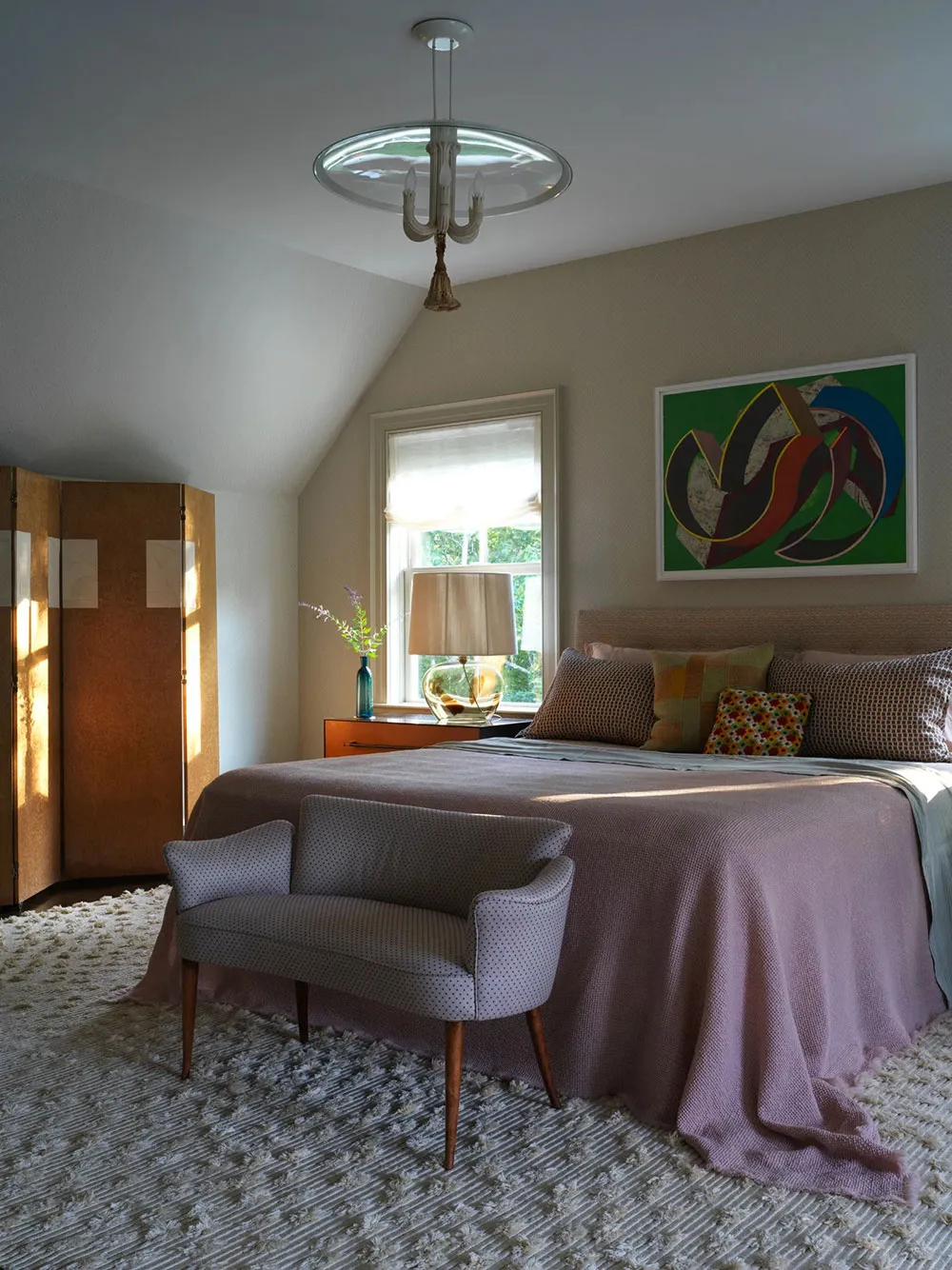 Intérieur traditionnel élégant dans une gamme moderne intéressante à Long Island - Gallery image 8