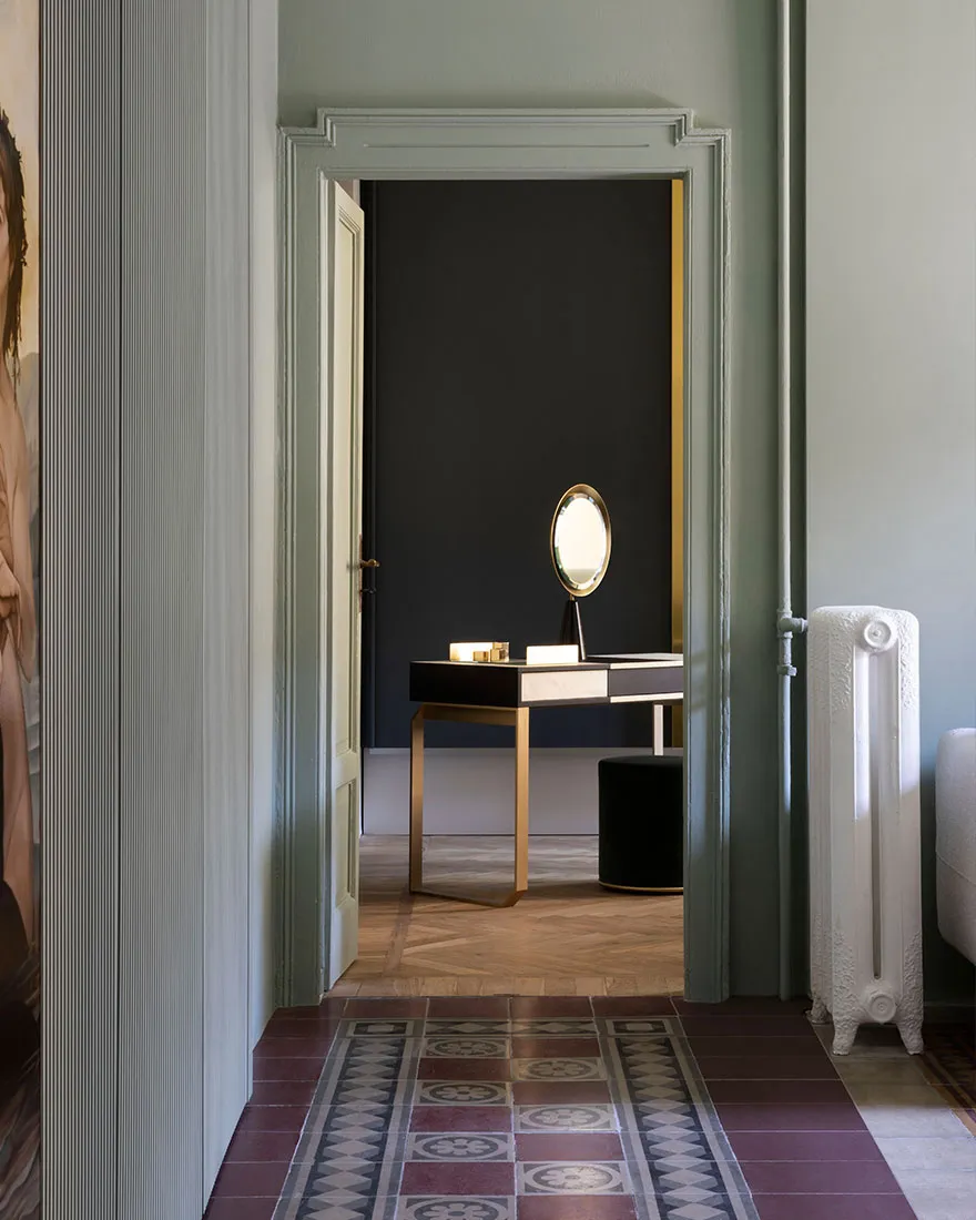 Modna kwatera w spokojnych tonach dla dziennikarza w Mediolanie - Gallery image 9