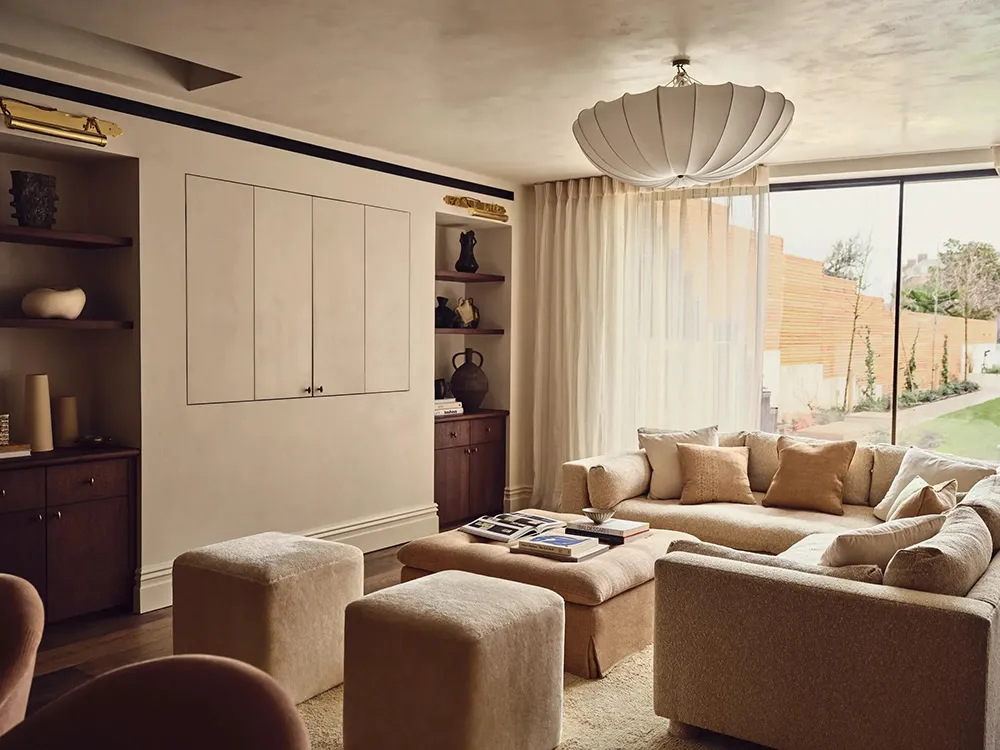 Angenehme erdigfarbene Akzente in den Interieurs eines victorianischen Hauses am Ufer der Themse - Gallery image 9