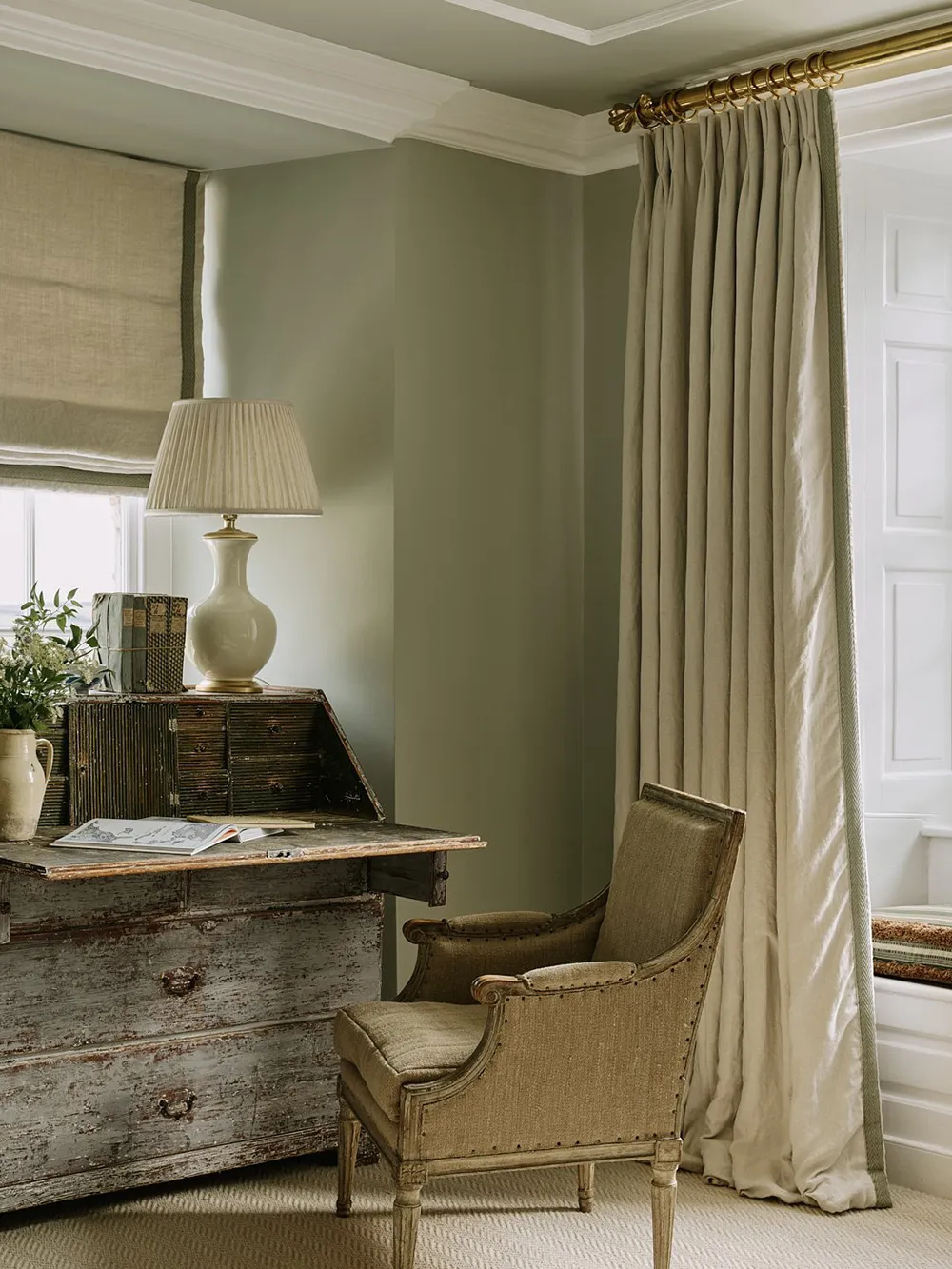 Notes marines légères dans le design d'un cottage anglais - Gallery image 16