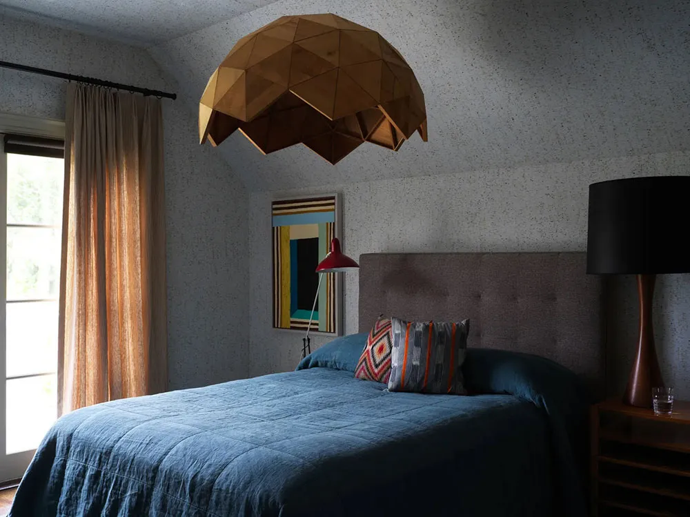 Intérieur traditionnel élégant dans une gamme moderne intéressante à Long Island - Gallery image 11