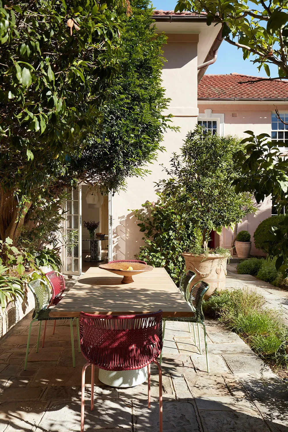 Легкі іграшкові інтер'єри історичної вілли в Сіднеї - Gallery image 19