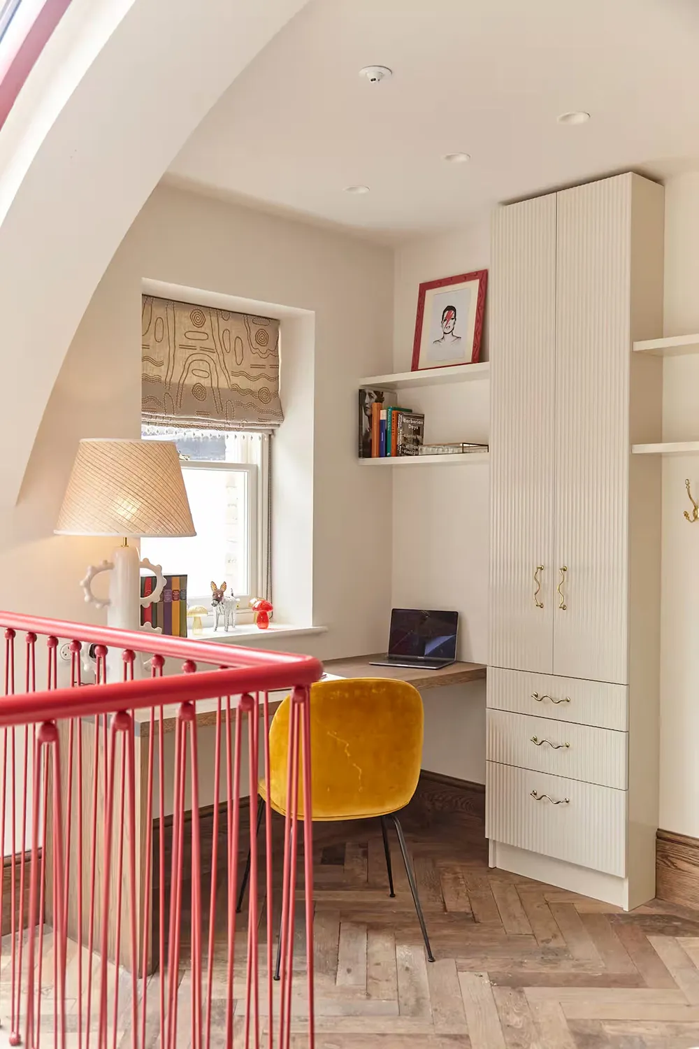 Tonos pasteles suaves y diseño juguetón: casa en Londres - Gallery image 3