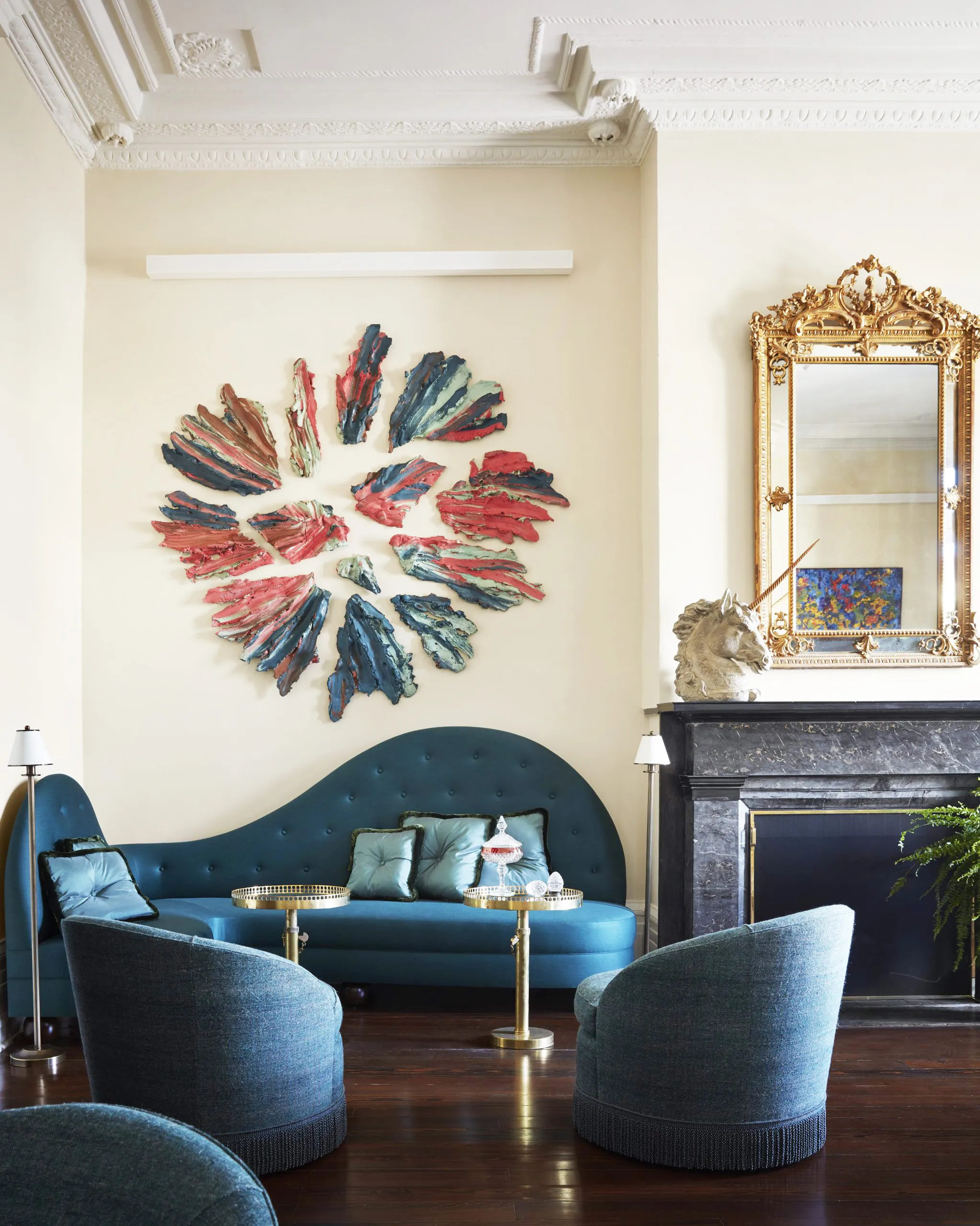 Clásica lujo y atrevido arte contemporáneo: casa en Nueva Orleáns - Gallery image 13