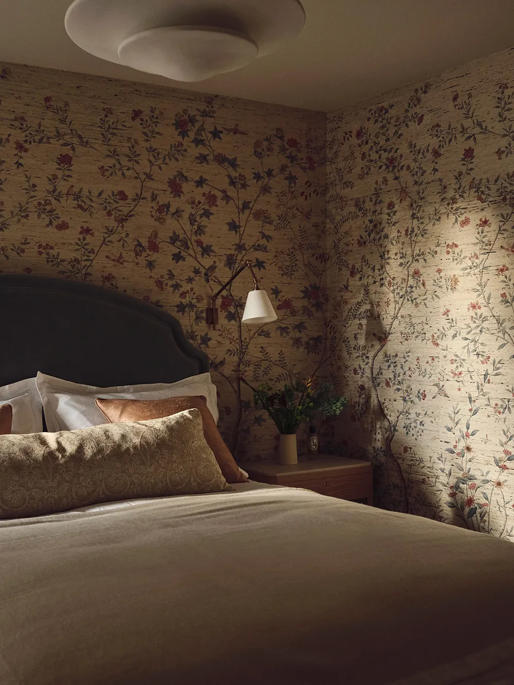 Angenehme erdigfarbene Akzente in den Interieurs eines victorianischen Hauses am Ufer der Themse - Gallery image 4