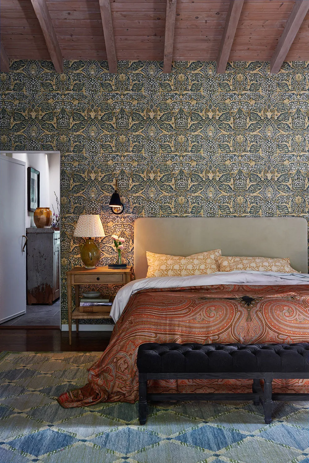 Уютная одноэтажная вилла с балками и винтажной мебелью - Gallery image 5