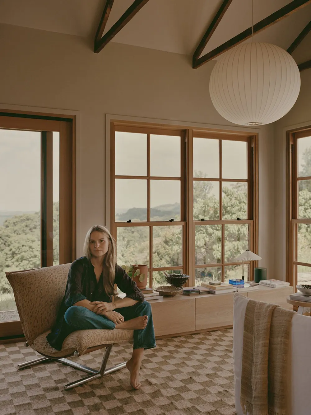 Як відпочивають дизайнери: затишна дача Christina Symes - Gallery image 1