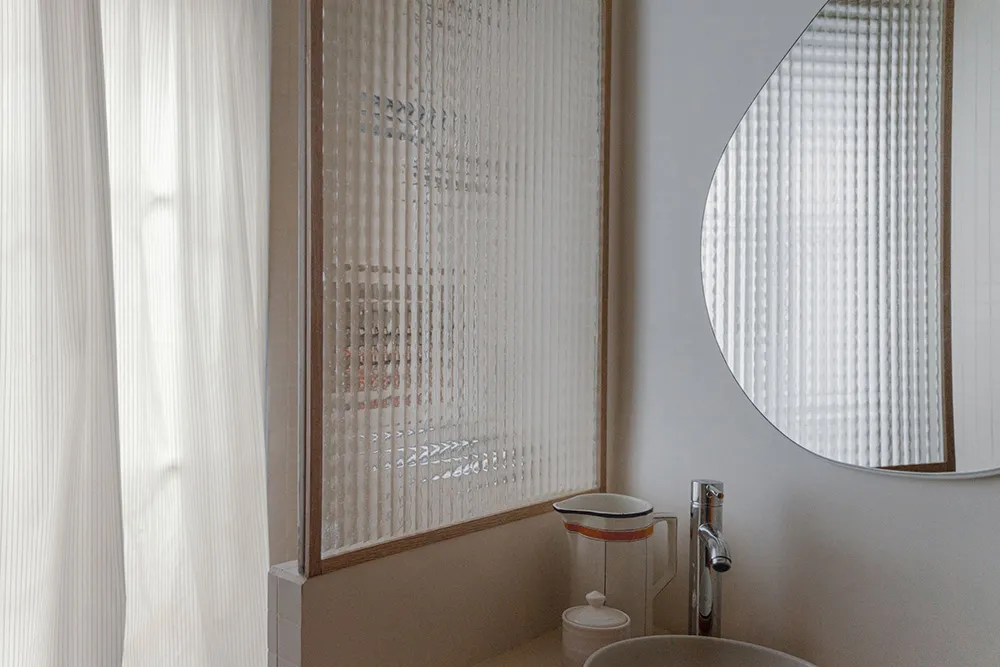 Творческий интерьер небольшой квартиры в Париже (53 кв. м) - Gallery image 13