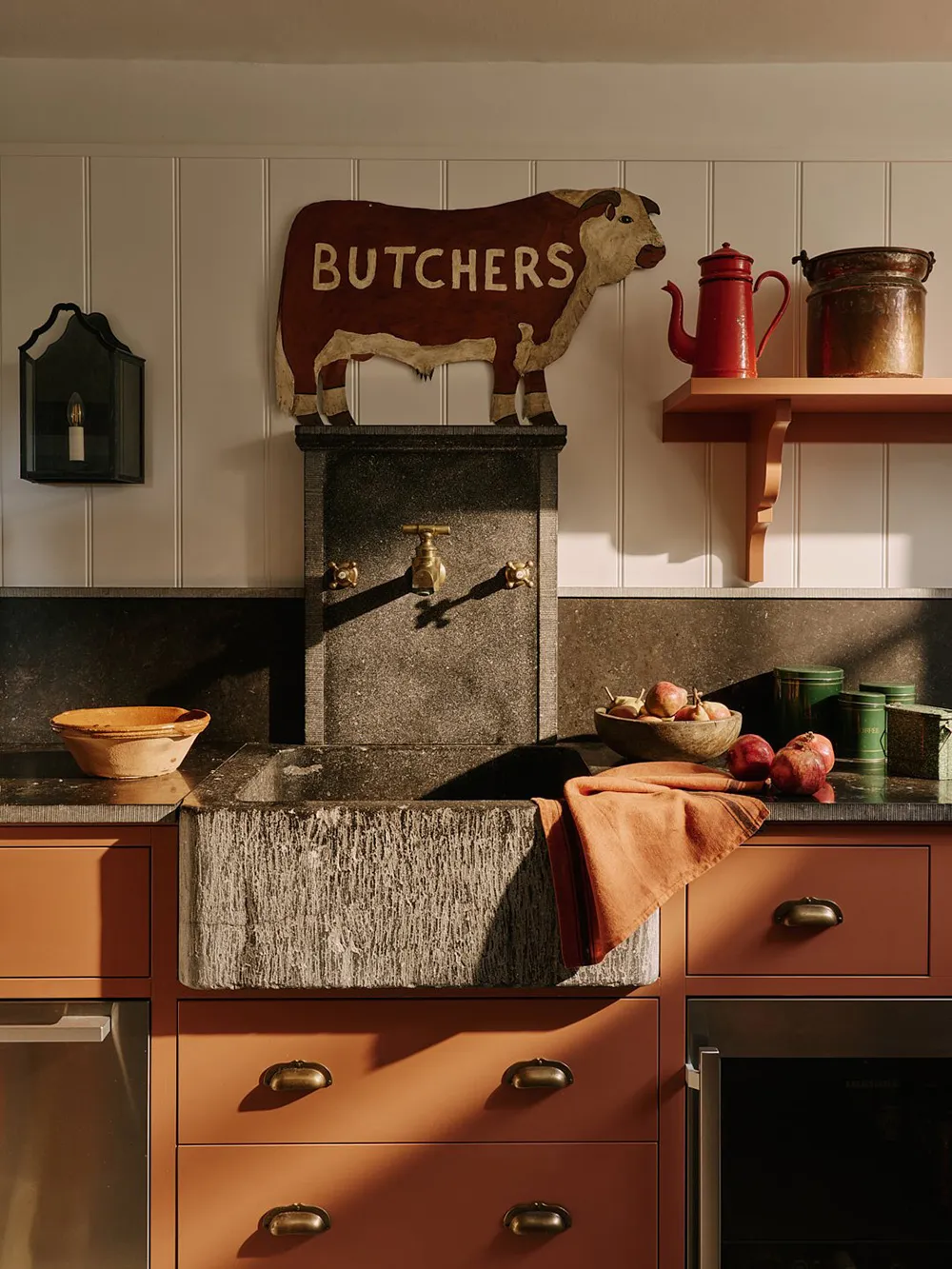 Notes marines légères dans le design d'un cottage anglais - Gallery image 10