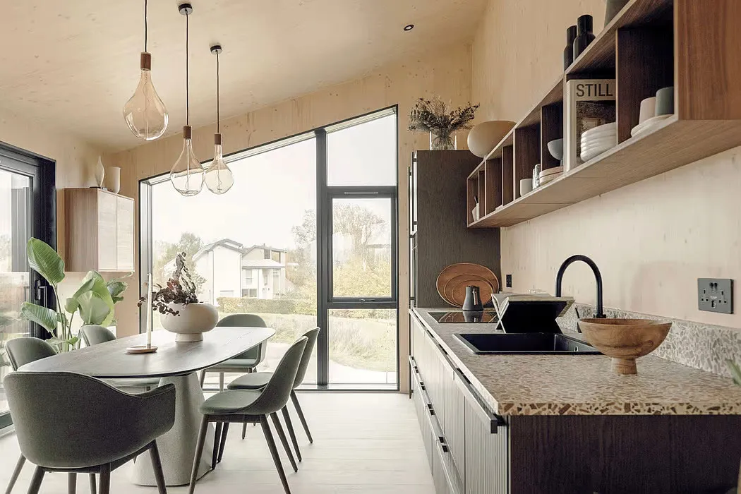 Intimité et minimalisme en pleine nature : une petite maison modulaire dans le comté de Gloucestershire - Gallery image 4