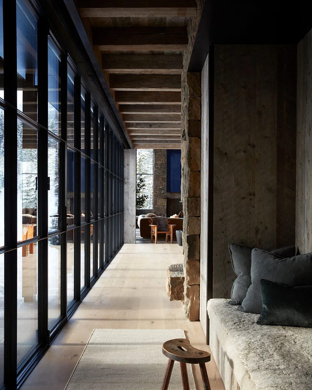 Rozkoszny design domu w górach w stanie Montana - Gallery image 14