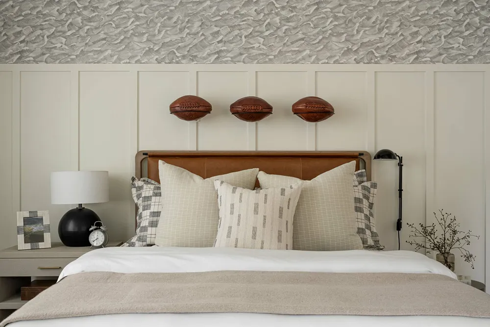 Безупречность натурального дизайна в новом проекте Studio McGee - Gallery image 27