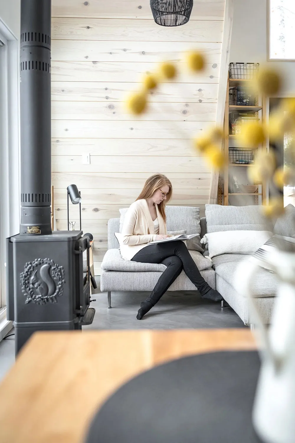 Raj dla introverta: piękny domek w kształcie litery A w kanadyjskim lesie - Gallery image 16