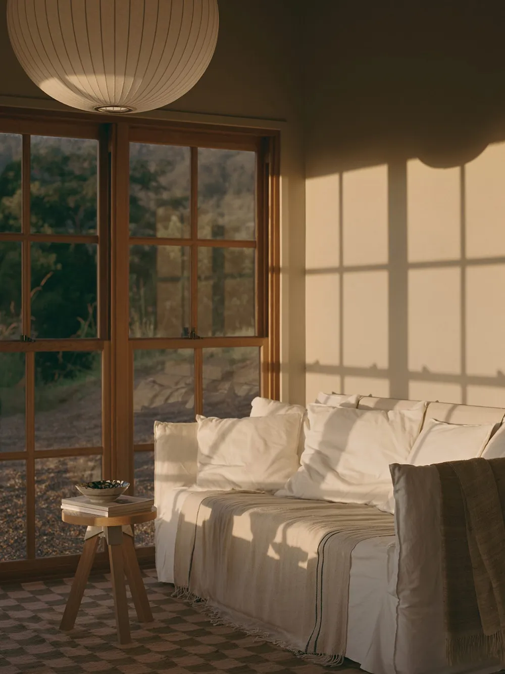 Як відпочивають дизайнери: затишна дача Christina Symes - Gallery image 4