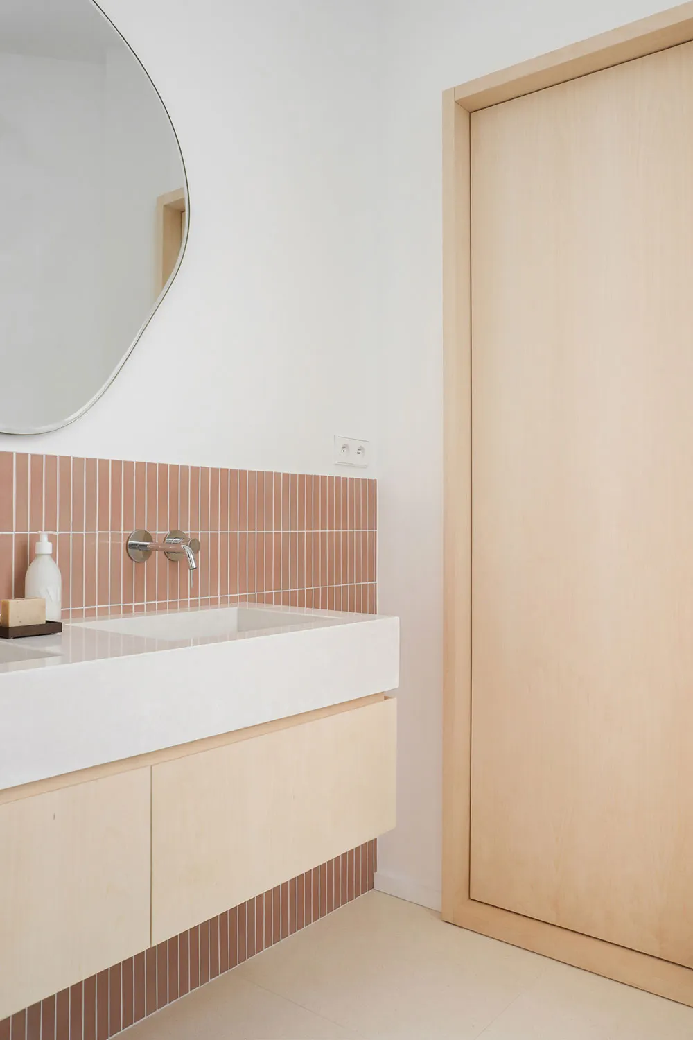 पेरिस के एक ऐतिहासिक घर में समकालीन डिज़ाइन पर मास्टरक्लास - Gallery image 12